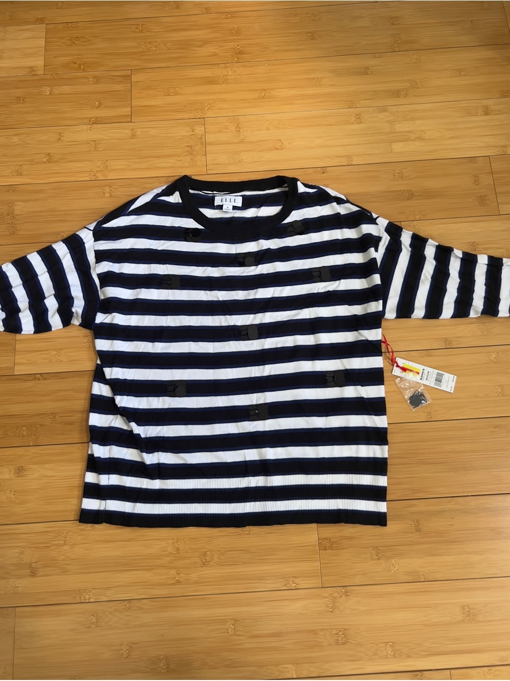 NWT ELLE Striped Sweater Top Womens Medium Blue White 3/4 Sleeve Kohls $54
